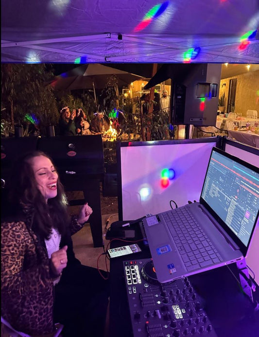 SERVICIO DE DJ