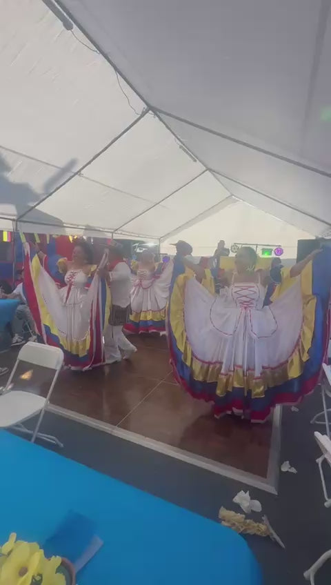 GRUPO DE DANZA FOLCLORICO